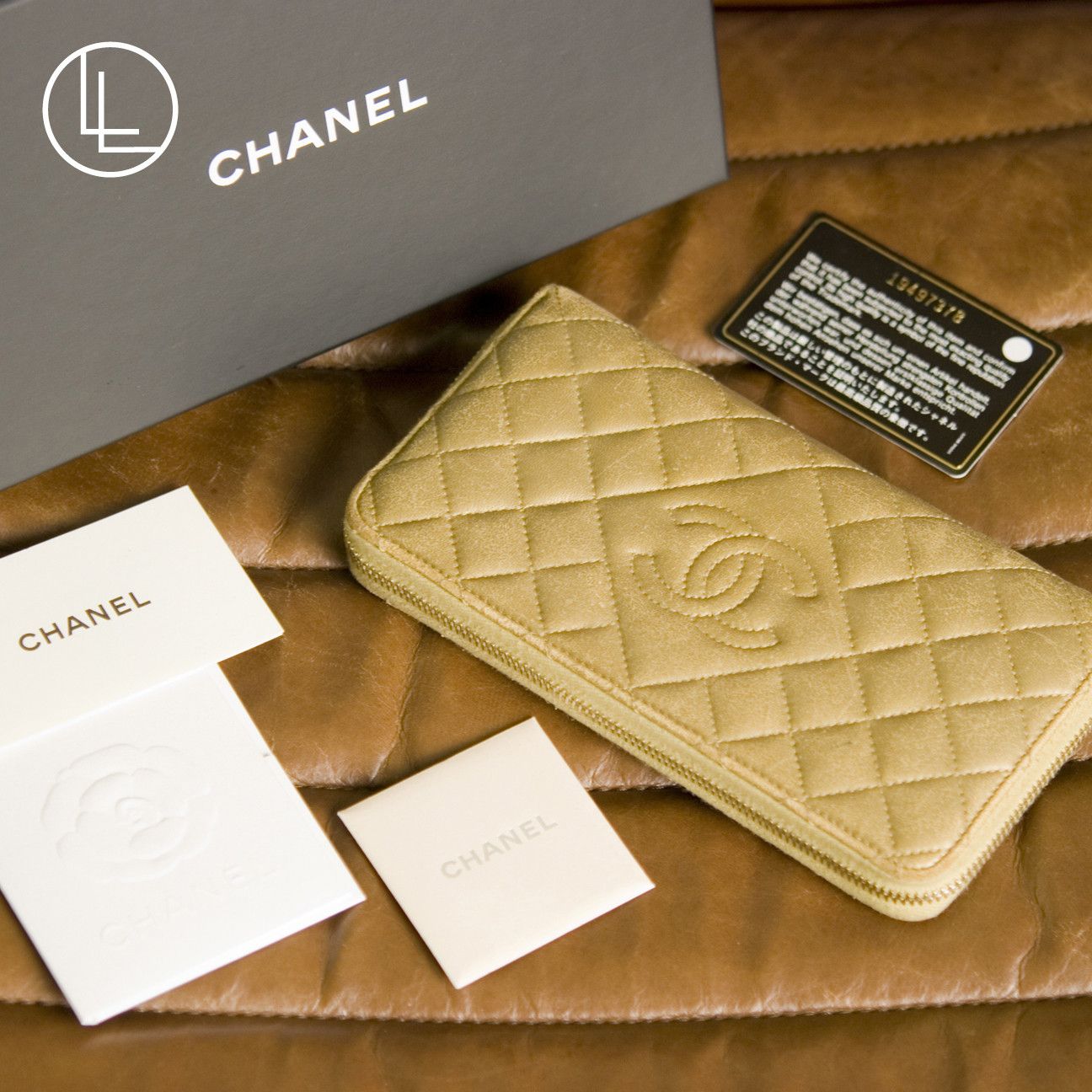 Chanel CHANEL Matelasse Metallic Leather Long Bi-fold Wallet Size ONE SIZE - 1 Thumbnail