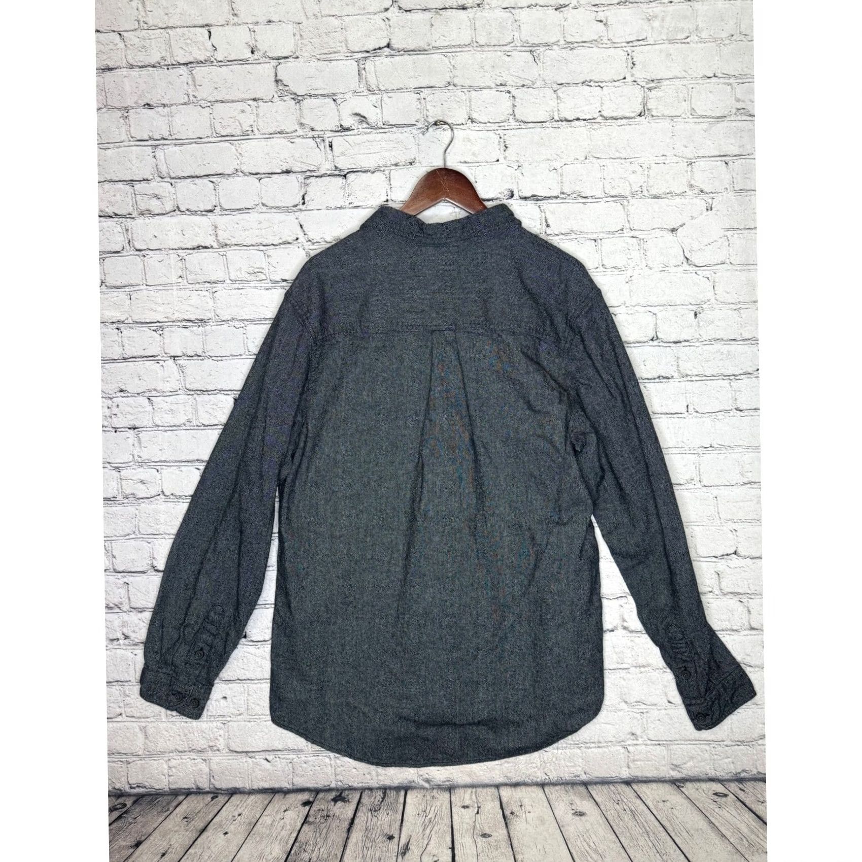 Vintage Freedom Foundry Mens Button-Up Shirt Charcoal Gray Long Sleeve Front Chest Pocket Herringbone Casual Regular Fit Button-Down 70s 80s (if applicable) Size US L / EU 52-54 / 3 - 4 Thumbnail