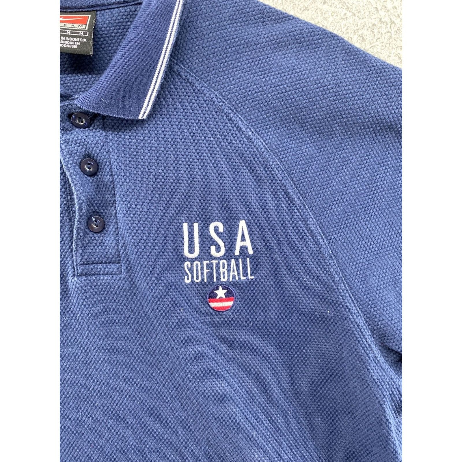 Nike VINTAGE Nike Team USA Polo Shirt Mens Short Sleeve Embroidered Logo Blue Medium Polo Shirt USA Logo Nike Team USA Mens Medium Polo Shirt Size US M / EU 48-50 / 2 - 2 Thumbnail