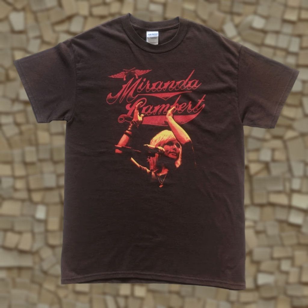 Gildan MIRANDA LAMBERT COUNTRY MUSIC TOUR T SHIRT BROWN VTG Y2K RETRO GILDAN MEN SZ M Size US M / EU 48-50 / 2 - 1 Thumbnail