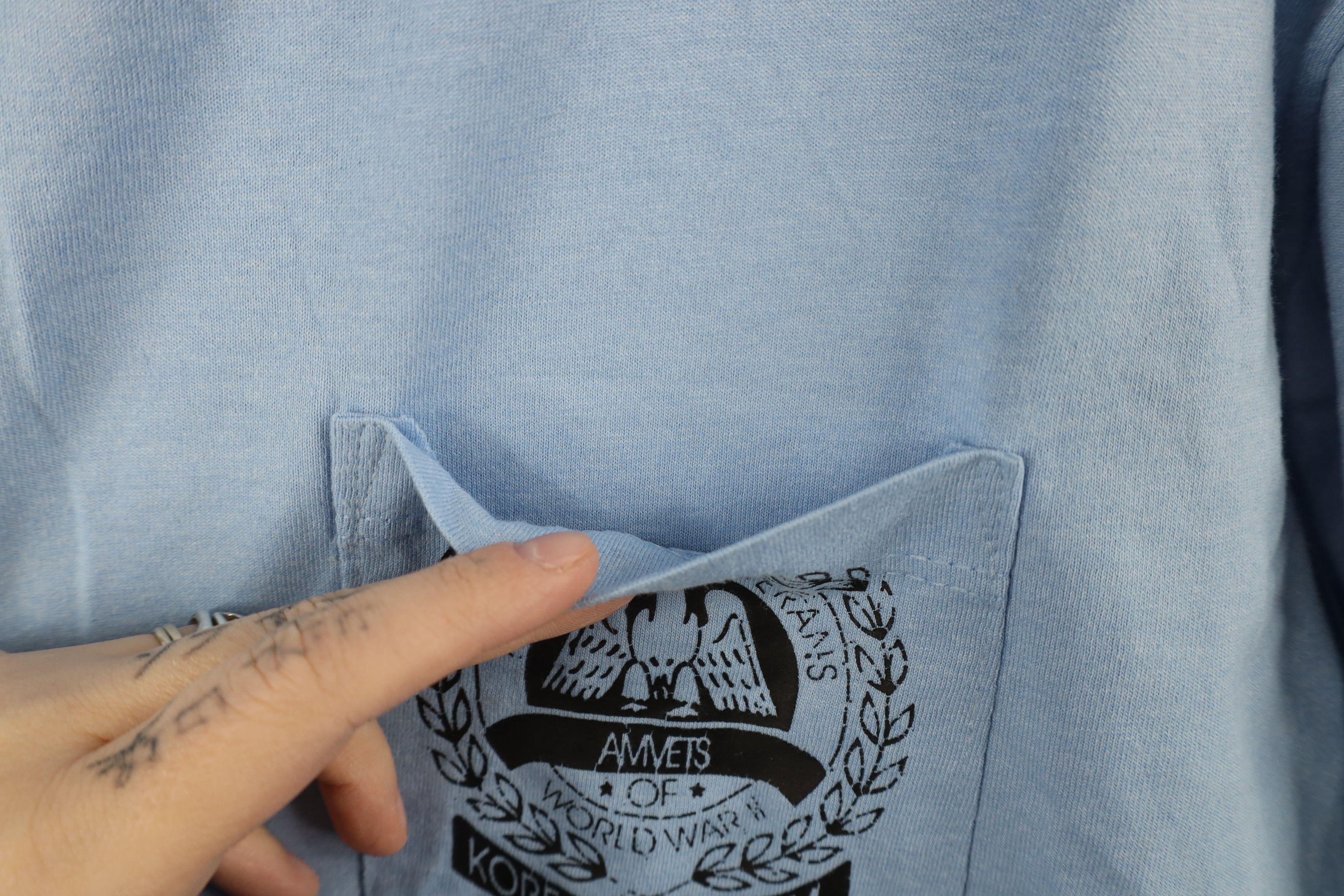 Vintage Vintage 90s Tournament Amvets Korea Vietnam T-Shirt Blue USA Size US XL / EU 56 / 4 - 6 Thumbnail