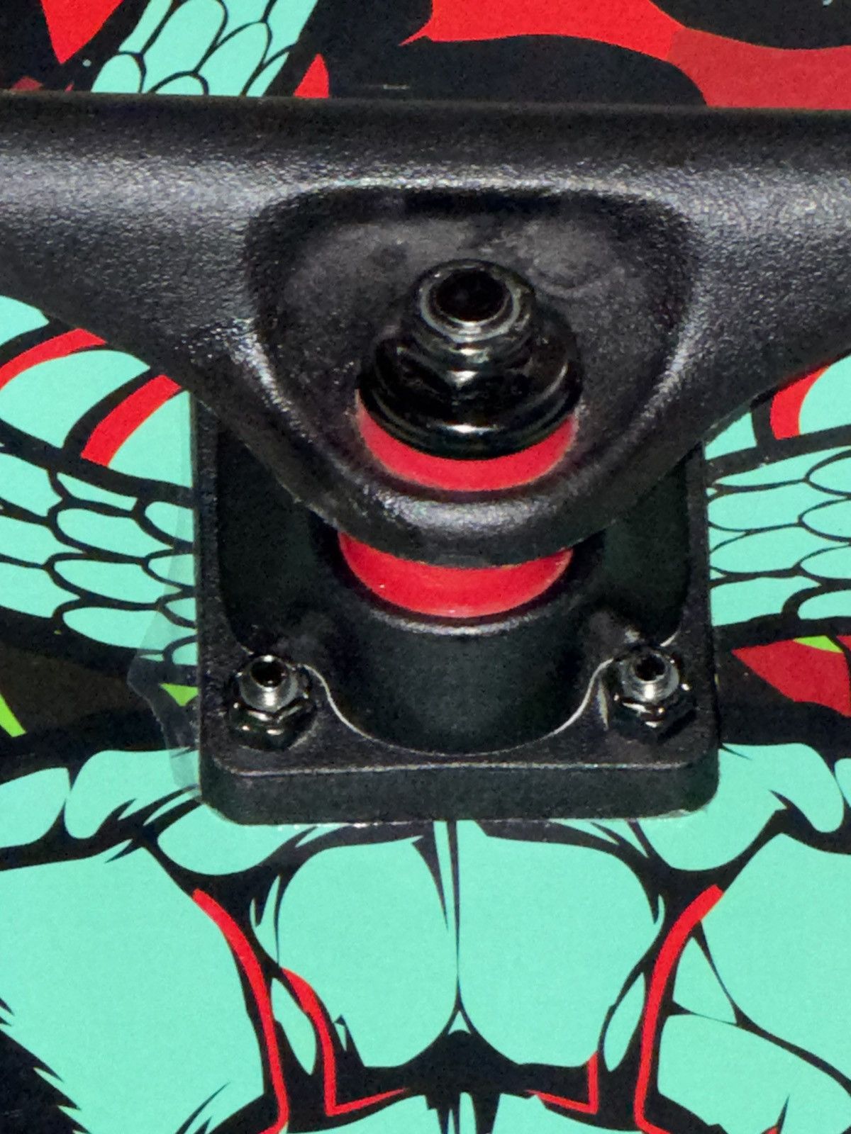Other Madd Gear Snake Graphic Deck Skateboard Kids Youth Size Size ONE SIZE - 21 Thumbnail