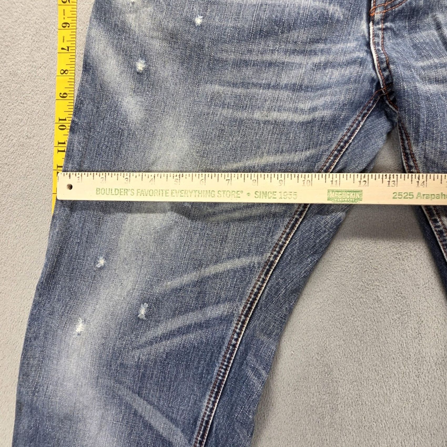 Vintage IZZVATT Jeans Mens 34x32 Blue Medium Wash Distressed Studded Straight Denim pockets Zip Vintage: No Size US 34 / EU 50 - 7 Thumbnail