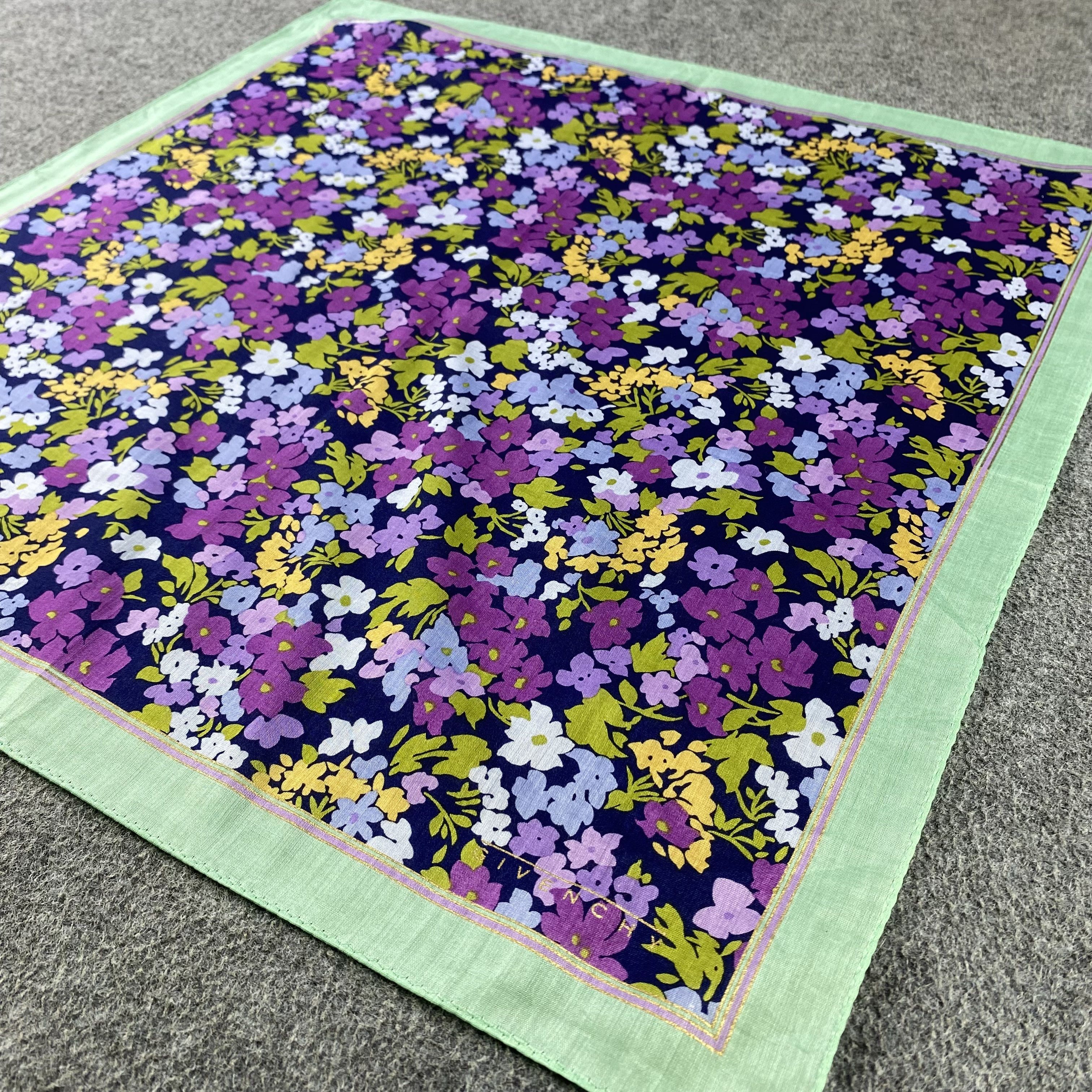 Vintage Givenchy Handkerchief/Neckerchief/Bandana HC573 Size ONE SIZE - 2 Thumbnail