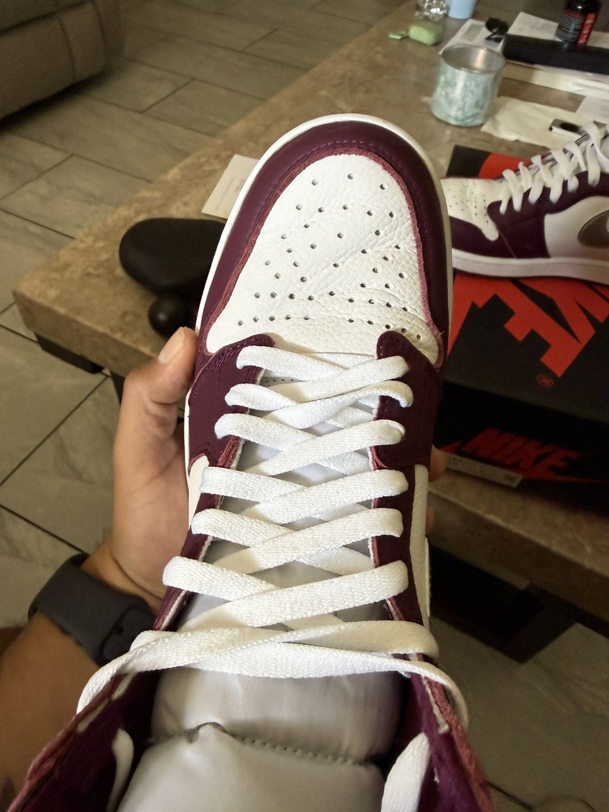 Jordan Brand Jordan 1 bordeaux Size US 10 / EU 43 - 3 Thumbnail