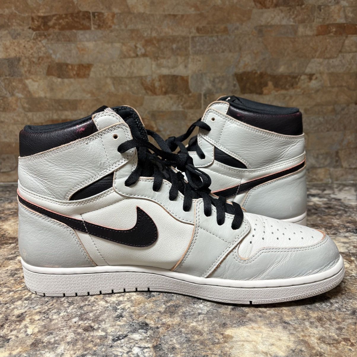 Jordan Brand Air Jordan 1 High x Nike SB NYC To Paris Size 13 Size US 13 / EU 46 - 6 Thumbnail