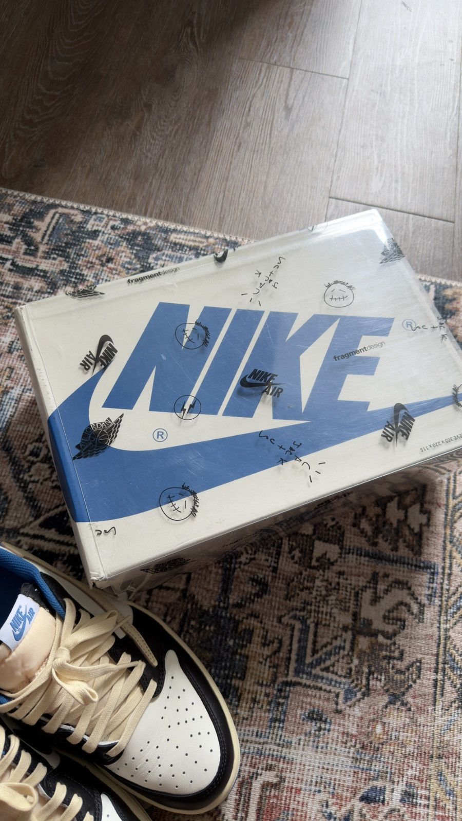 Fragment Design × Jordan Brand Air jordan 1 low fragment x Travis scott Size US 9 / EU 42 - 11 Thumbnail