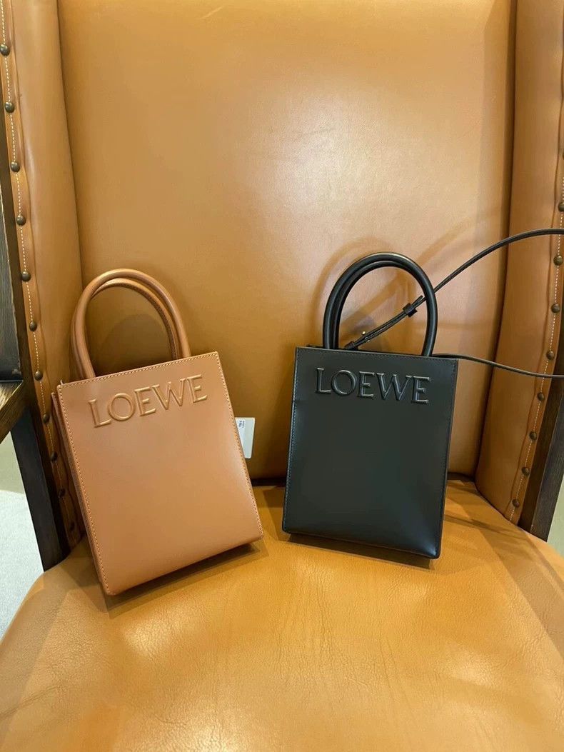 Loewe loewe Micro-label embossed calfskin bag 2503-Nextarrow Size ONE SIZE - 4 Thumbnail