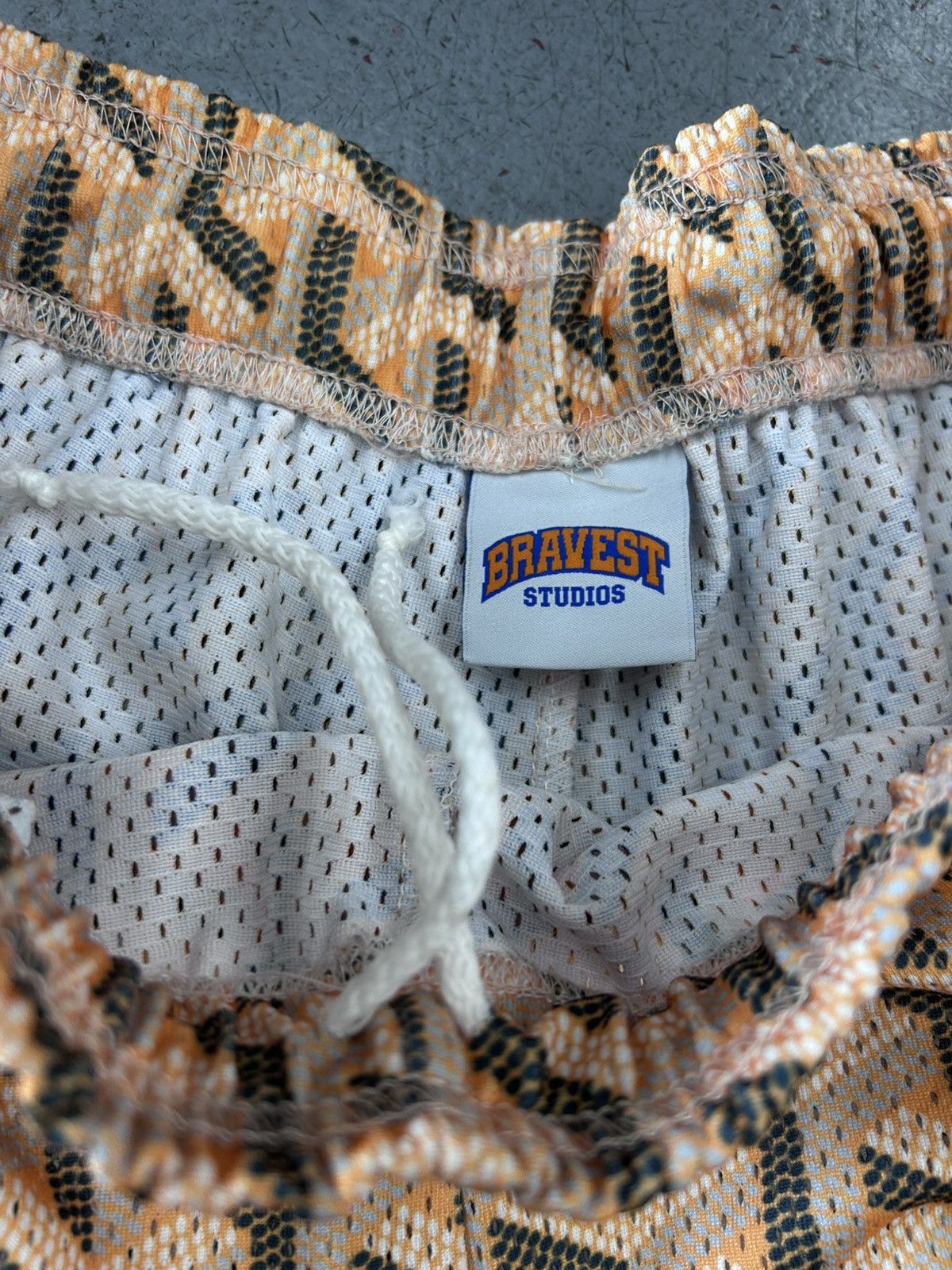 Bravest Studios Bravest Studios Orange Goyard Shorts Size XL Size US 36 / EU 52 - 2 Thumbnail