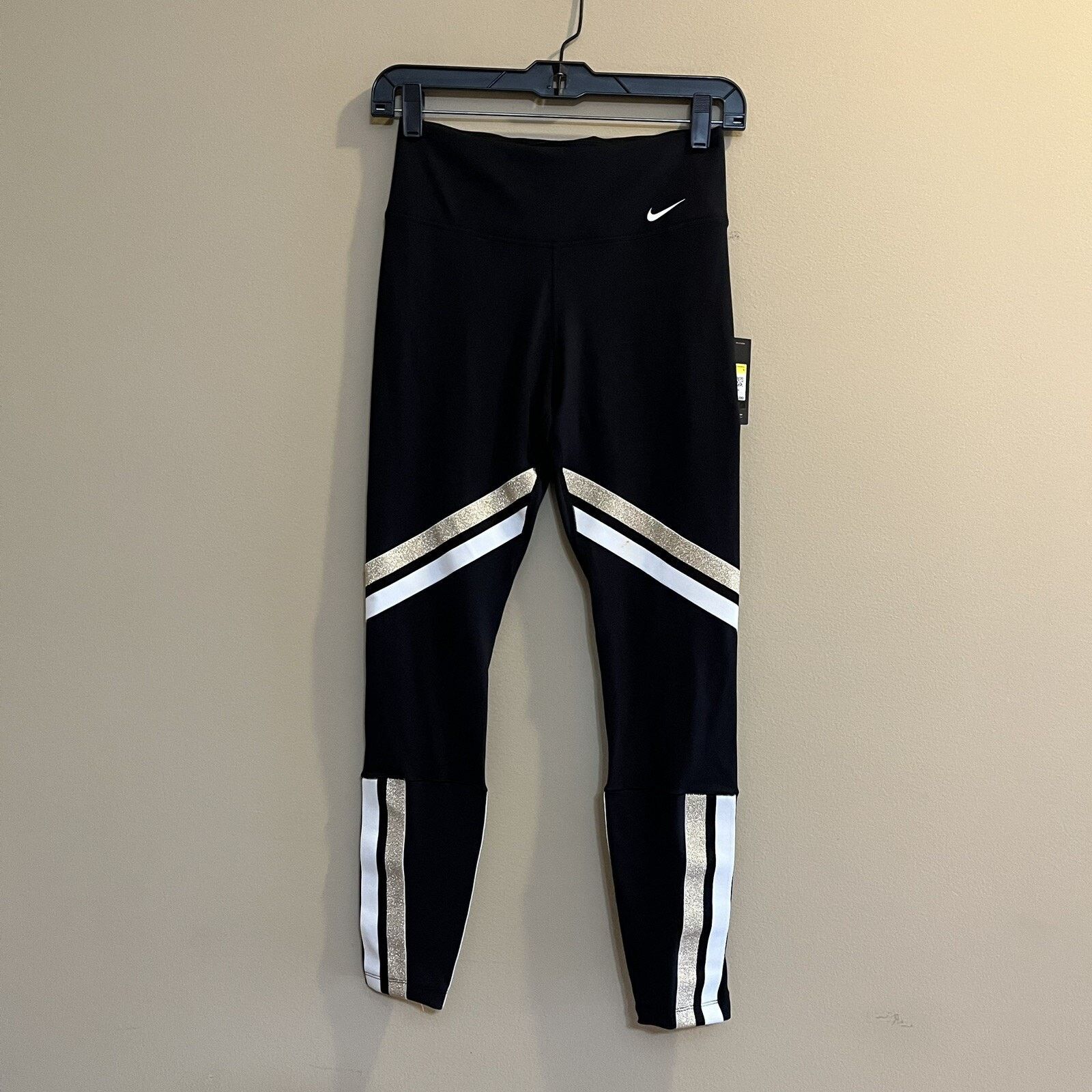 Nike Nike Dri-Fit NWT Women's Black Gold Striped Leggings Sz S Size 26" / US 2 / IT 38 - 1 Thumbnail