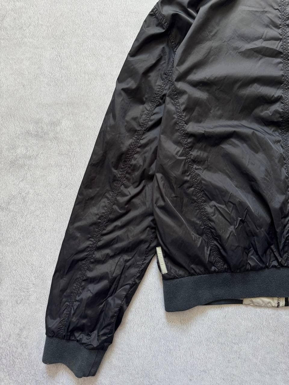 Armani Vintage Armani Jeans Reversible Nylon Bomber Jacket Size US S / EU 44-46 / 1 - 5 Thumbnail