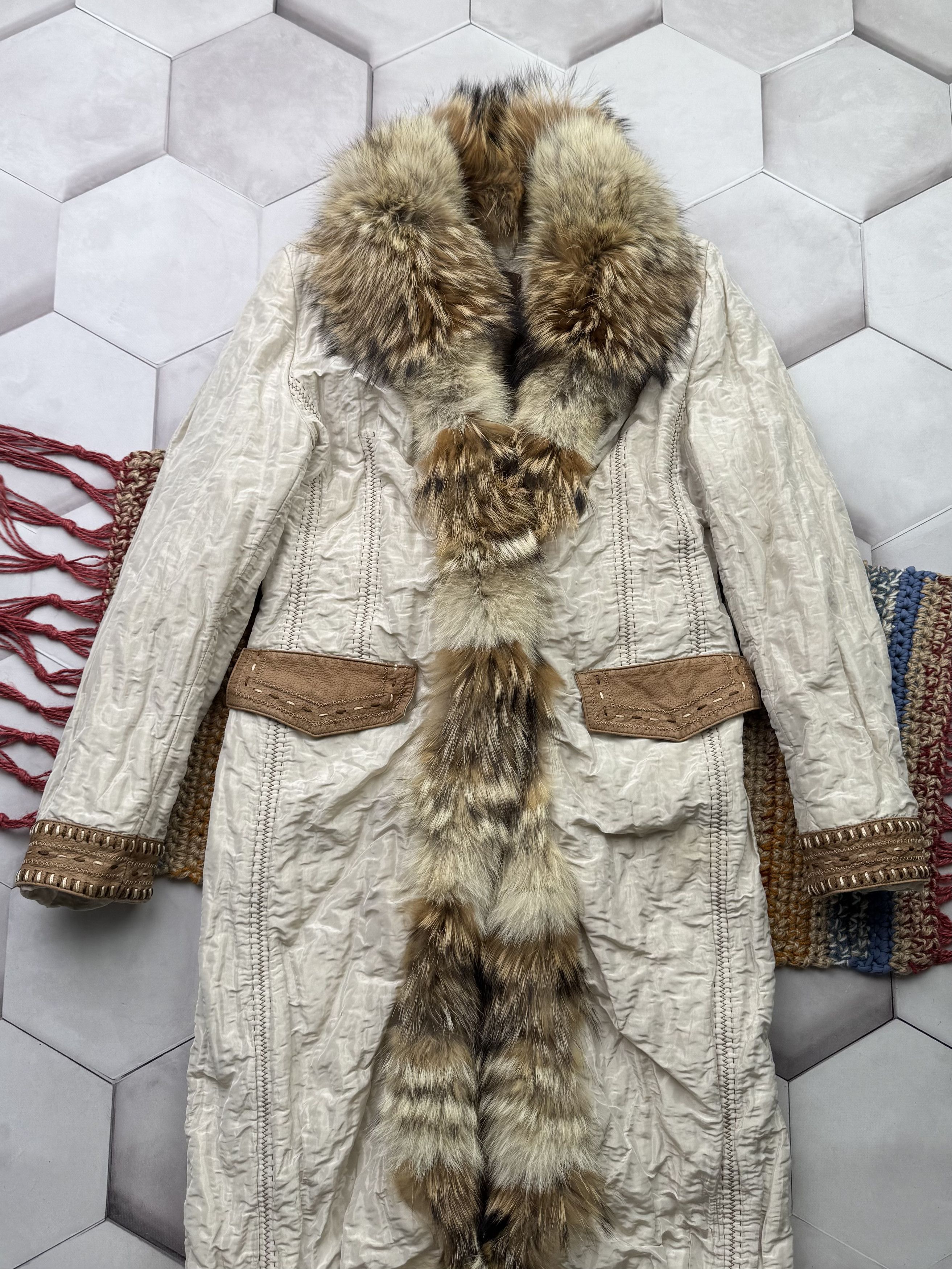 Japanese Brand Vintage Jacket With Real Fur Details (E4) Size M / US 6-8 / IT 42-44 - 2 Thumbnail