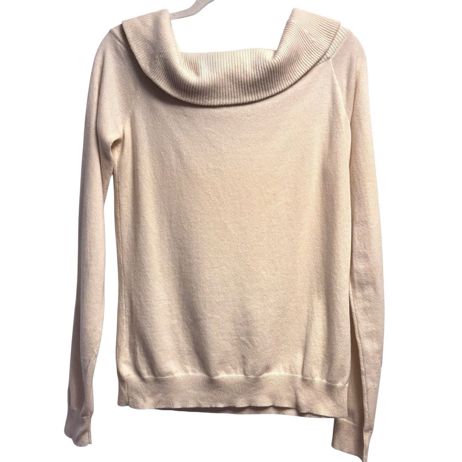 Ralph Lauren Black Label Ralph Lauren Black Label Cream Cashmere Cowl Neck Large* Size S / US 4 / IT 40 - 4 Thumbnail