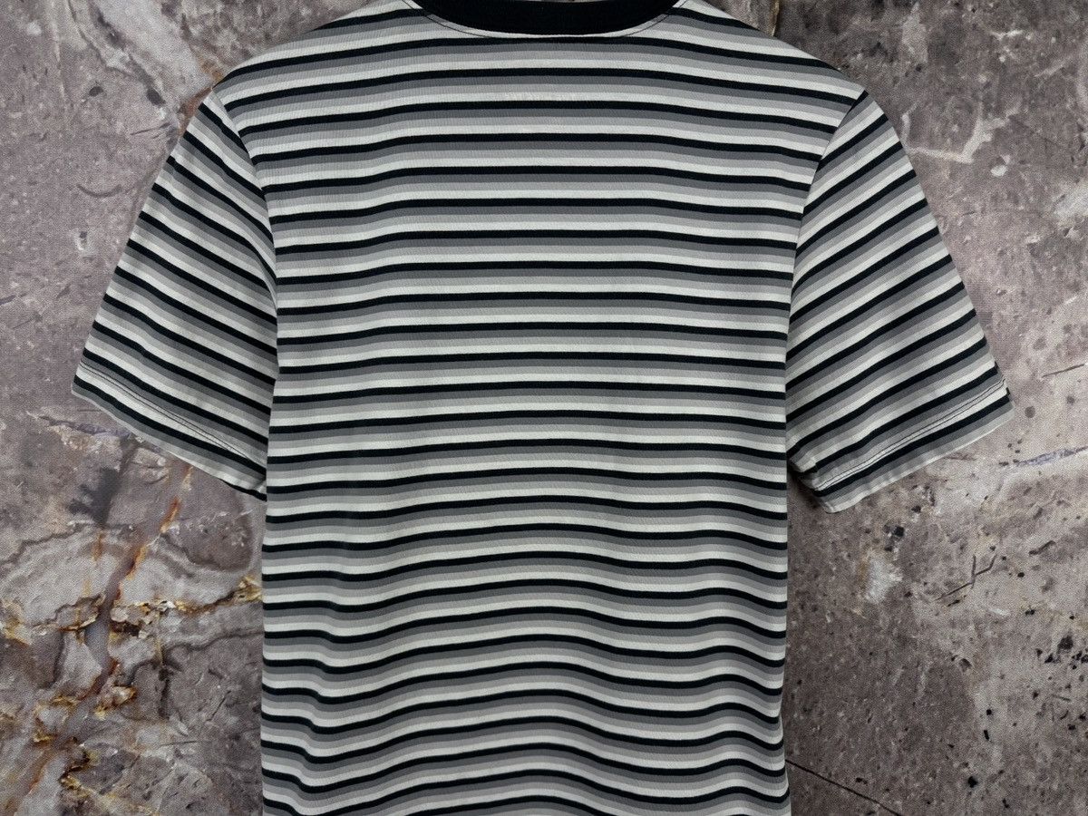 Nike Men’s Nike T-Shirt Striped Streetwear Size Small Size US S / EU 44-46 / 1 - 12 Thumbnail