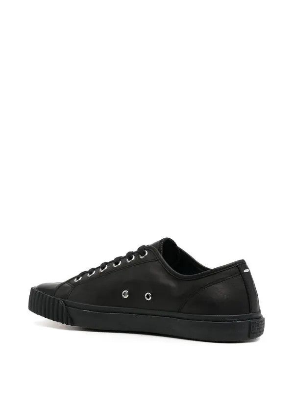 Maison Margiela oc11z0725 Tabi Low-Top Sneakers in Black Size US 7 / EU 40 - 3 Thumbnail