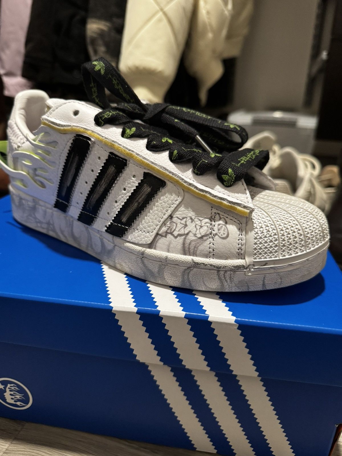 adidas gazelle silver green womens adidas Superstar 80 ADV