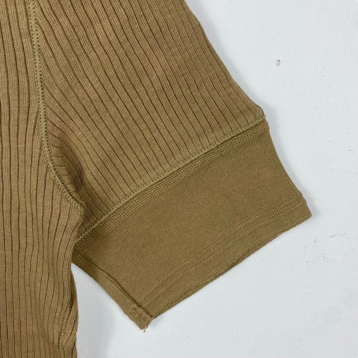 Ralph Lauren Women RALPH LAUREN Knitted Button Tops Tee Large Size Size L / US 10 / IT 46 - 3 Thumbnail