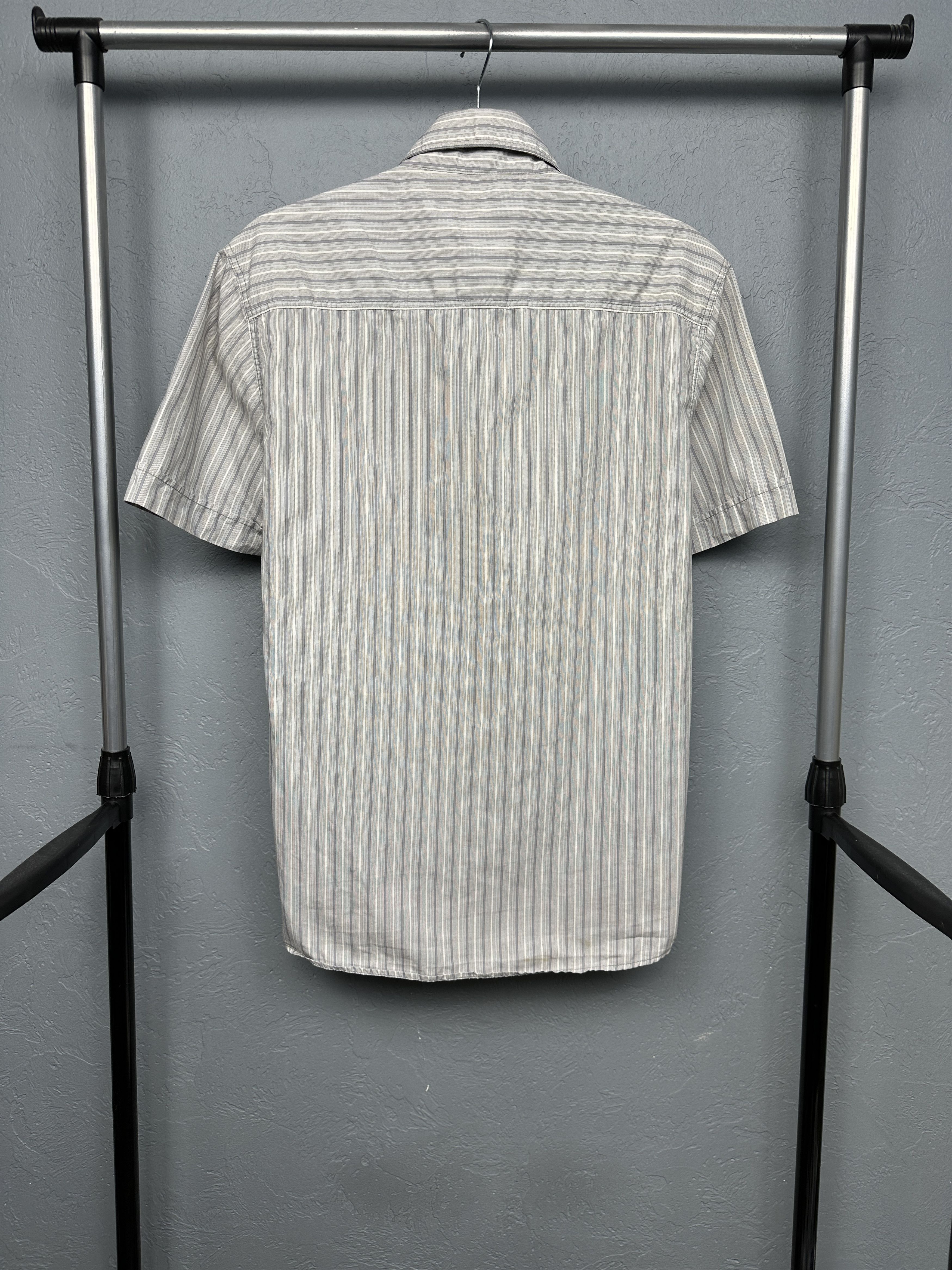 Dolce & Gabbana Dolce & Gabbana Vintage Mens Short Sleeve Striped Shirt Size US L / EU 52-54 / 3 - 11 Thumbnail