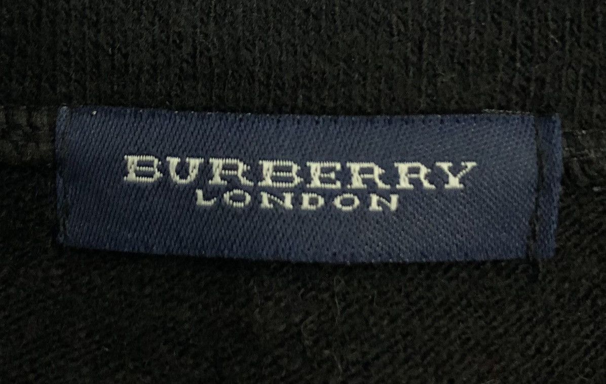 Burberry × Vintage Burberry London Long Sleeve Top Black with Nova Check Accent Size US M / EU 48-50 / 2 - 9 Thumbnail
