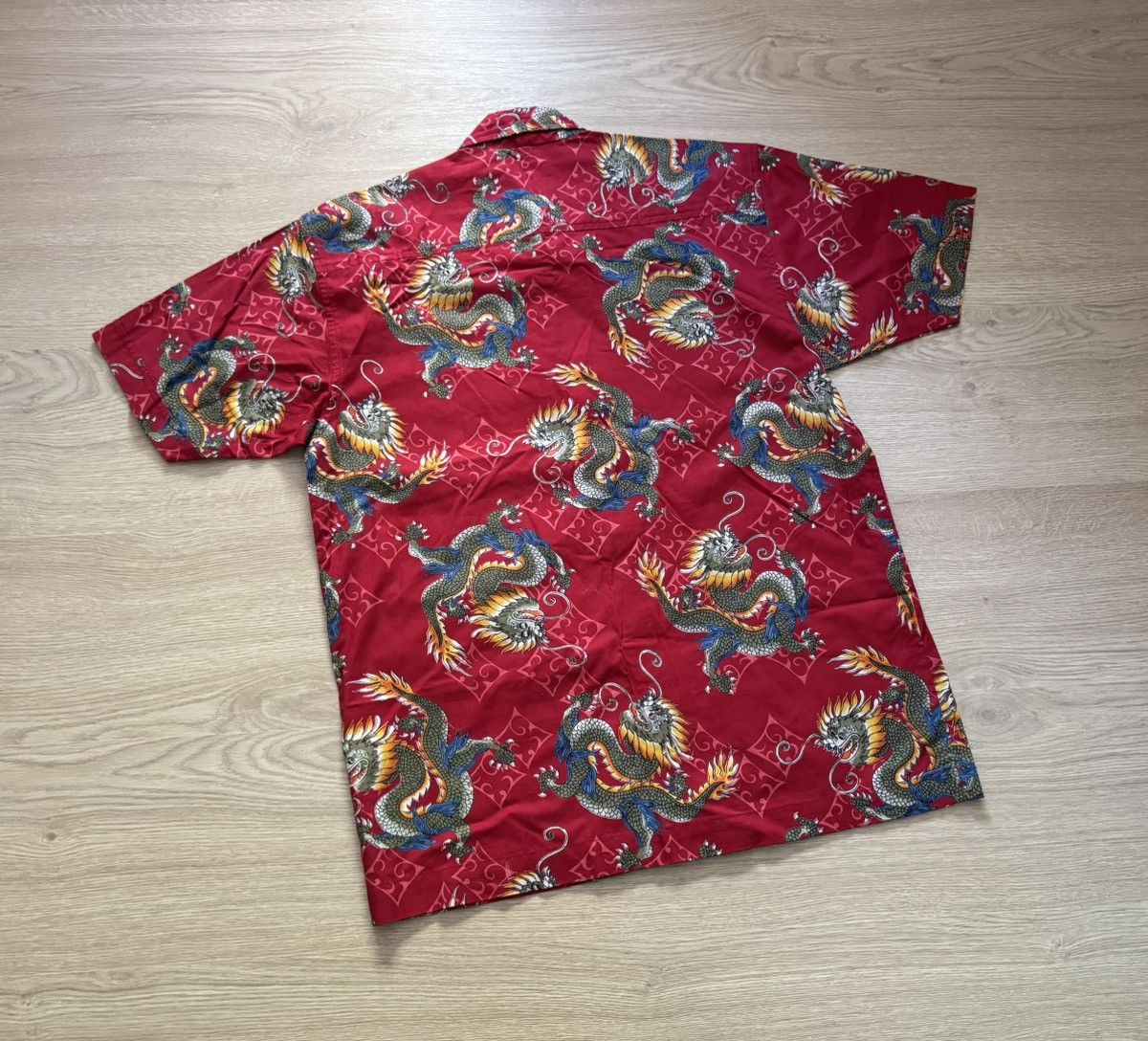 Vintage Vintage 00’s Clockhouse y2k Dragon Japanese Over Print Shirt Size US M / EU 48-50 / 2 - 3 Thumbnail