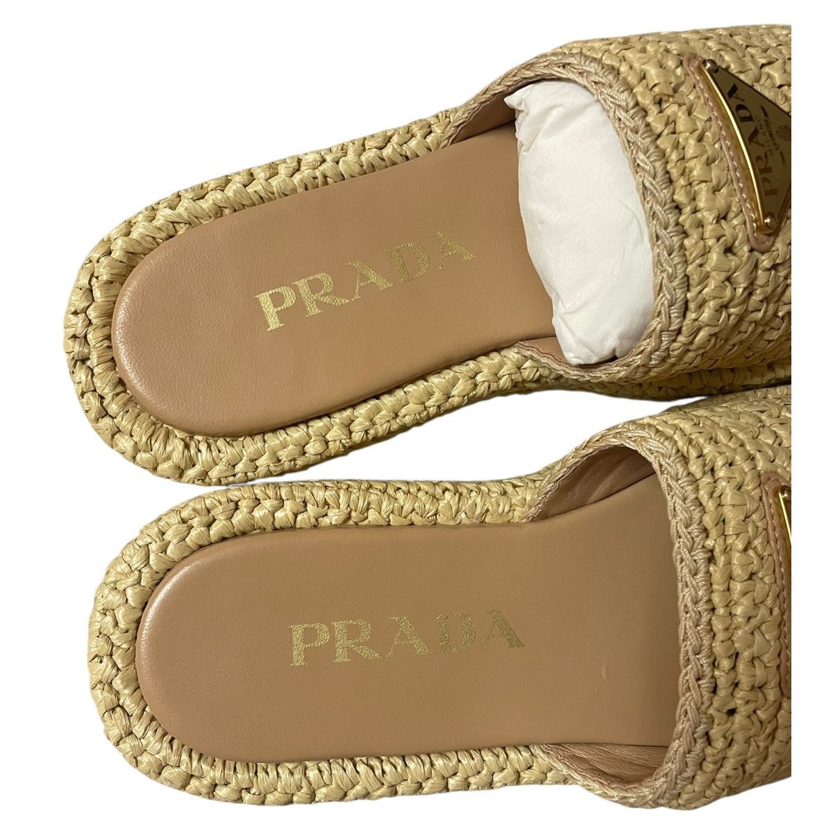 Prada Prada crochet platform sandals in raffia, size 36 Size US 6 / IT 36 - 7 Thumbnail