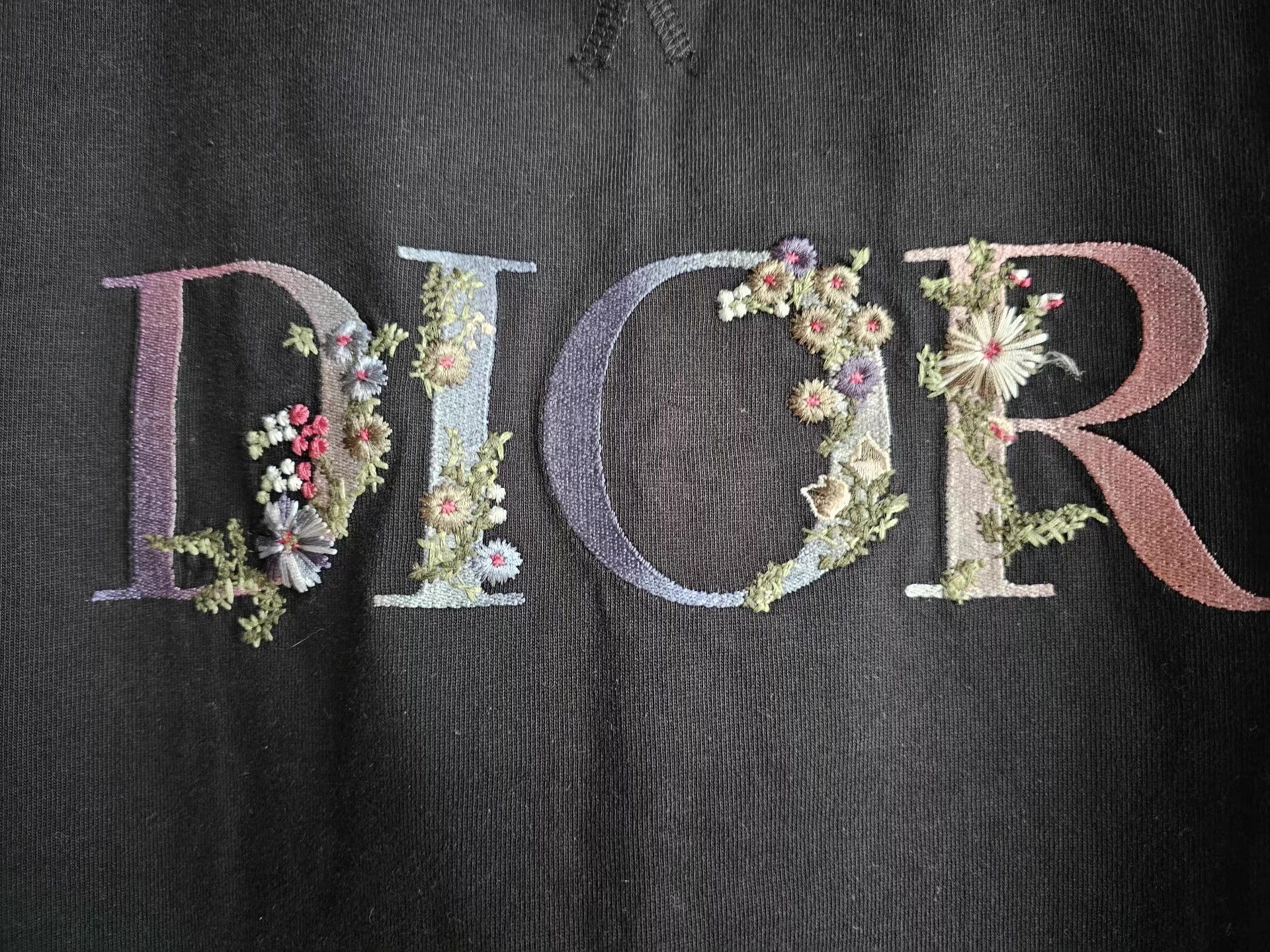 Dior Dior black floral embroidered logo short-sleeve T-shirt, Size US M / EU 48-50 / 2 - 2 Thumbnail