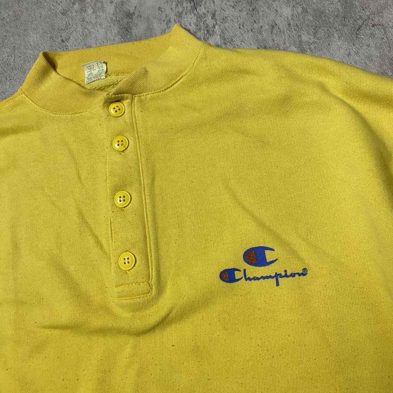 Champion Yellow Champion vintage 90s embroidered logo Size US M / EU 48-50 / 2 - 2 Thumbnail