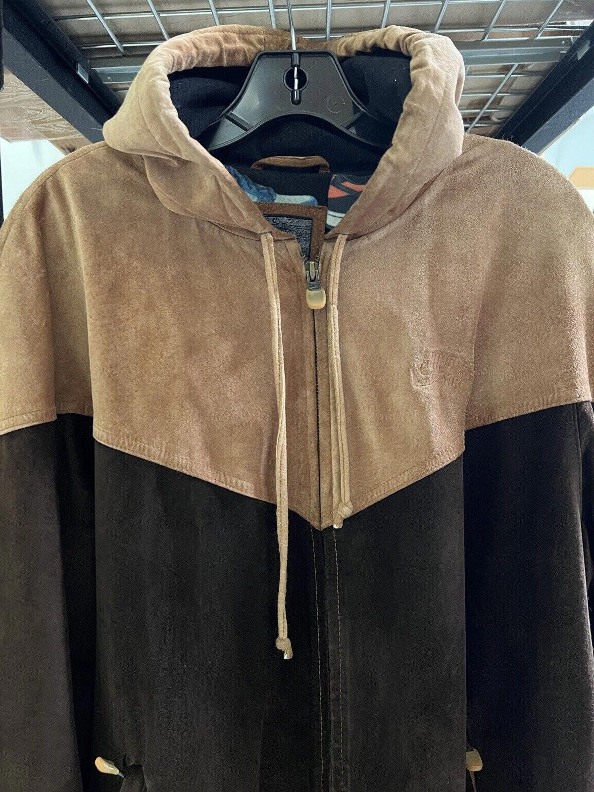 Nike 2006 NIKE SB DUNK SNEAKERS ONLY JACKET WIND RUNNER XL Size US XL / EU 56 / 4 - 4 Thumbnail