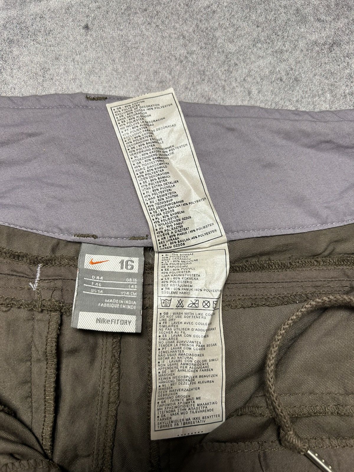 Nike × Vintage Vintage 2000’s Nike Small Swoosh Baggy Wide Leg Track Pants Size 36" / US 14 / IT 50 - 9 Thumbnail