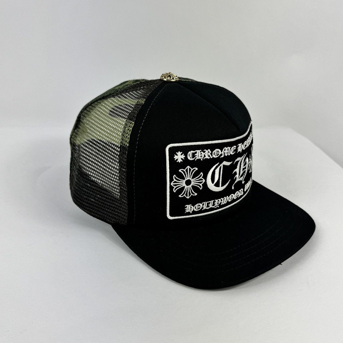 Chrome Hearts LOGO EMBROIDERED CAMOFLOUAGE TRUCKER CAP RARE Size ONE SIZE - 2 Thumbnail