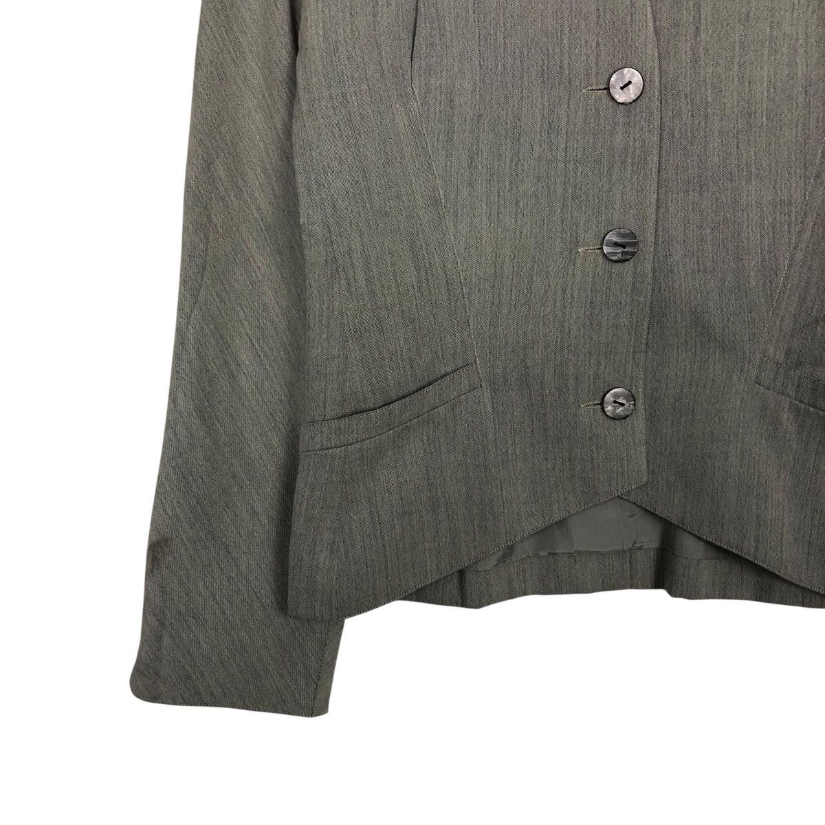 Hermes 🔥VINTAGE CROPPED BUTTON JACKET HERMES PARIS RICH GREY Size S / US 4 / IT 40 - 6 Thumbnail