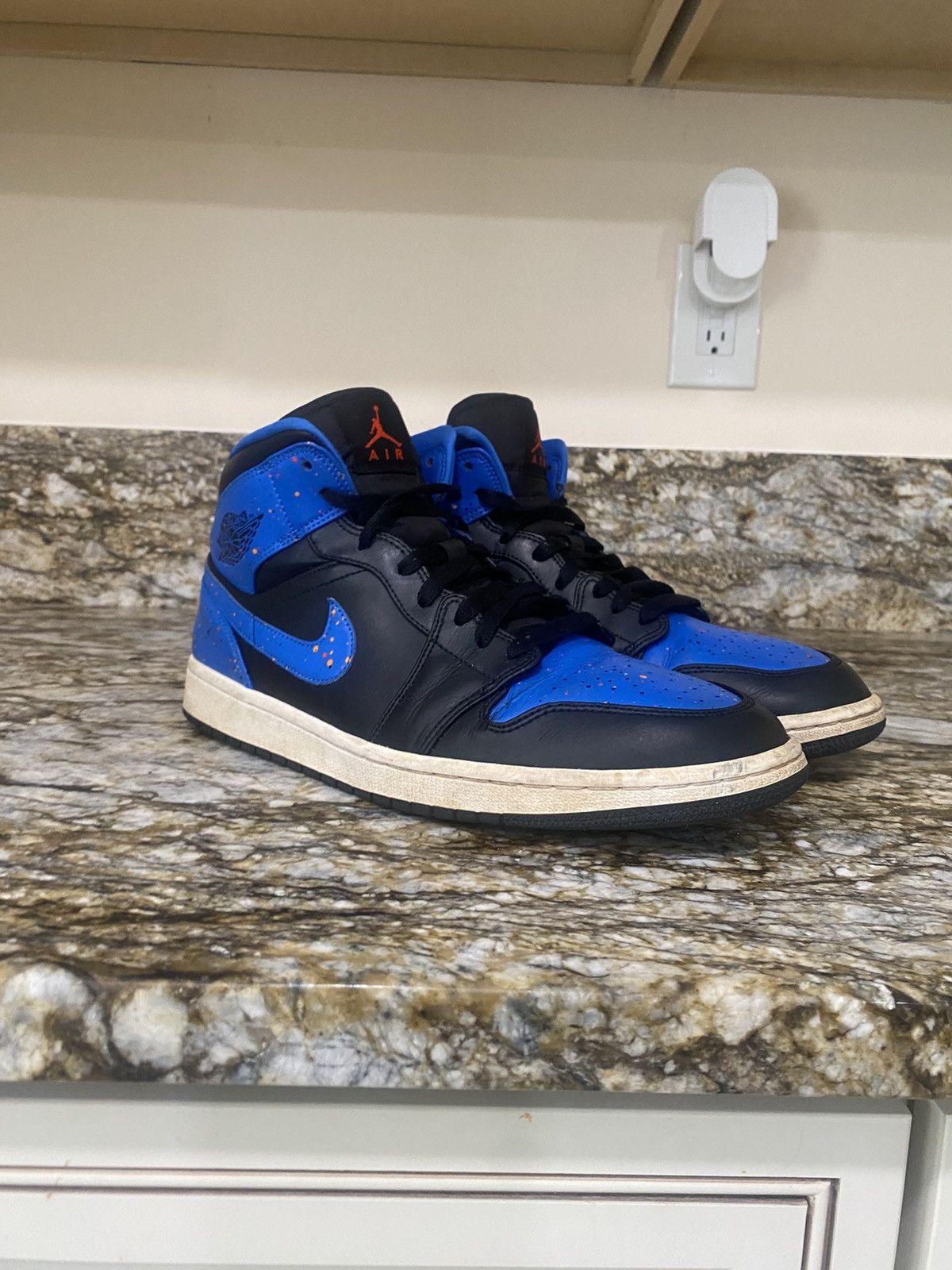 Royal blue splatter