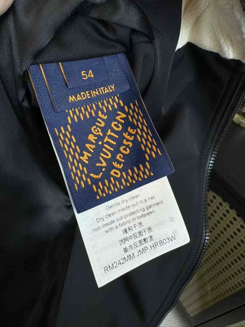 Louis Vuitton Louis Vuitton Floret embroidered color-block logo zip-up tu Size US L / EU 52-54 / 3 - 6 Thumbnail