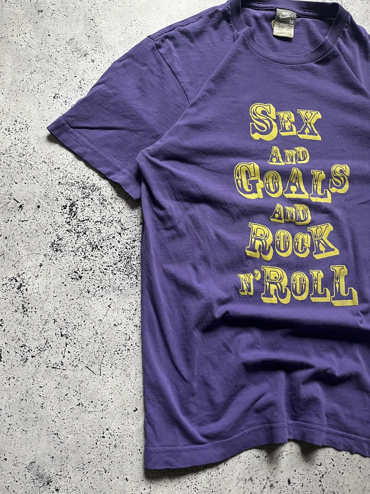 Nike × Vintage Vintage Nike Football T-shirt Sex and Goals and Rock n’Roll Size US M / EU 48-50 / 2 - 3 Thumbnail
