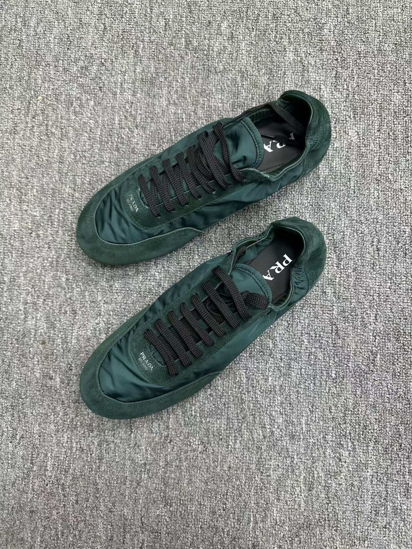Prada Prada Nylon Lowtop Sneakers 8.5 Men Size US 8.5 / EU 41-42 - 1 Thumbnail