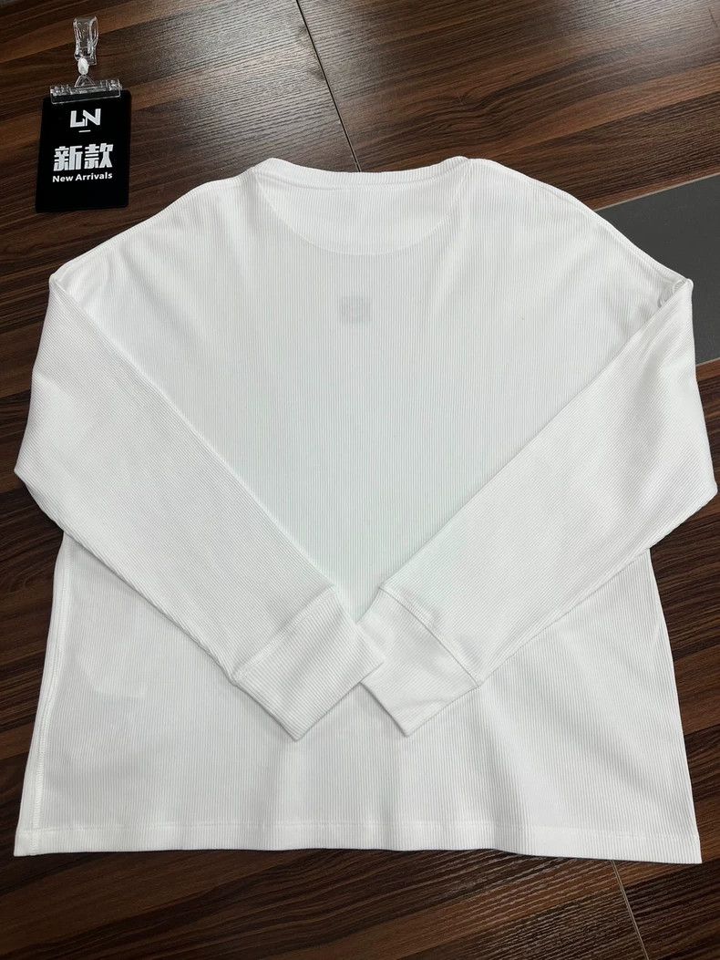 Loewe LOEWE Long sleeves with Logo embroidery on the chest Size S / US 4 / IT 40 - 2 Thumbnail