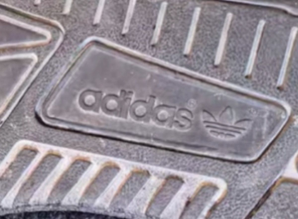 Adidas × Jeremy Scott Jeremy Scott x Adidas Gorilla Size US 10.5 / EU 43-44 - 6 Thumbnail