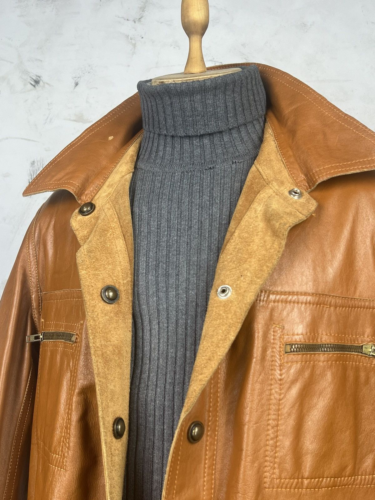 Vintage Vintage Reversible Leather Suede Safari Jacket Size M - L Size US L / EU 52-54 / 3 - 8 Thumbnail