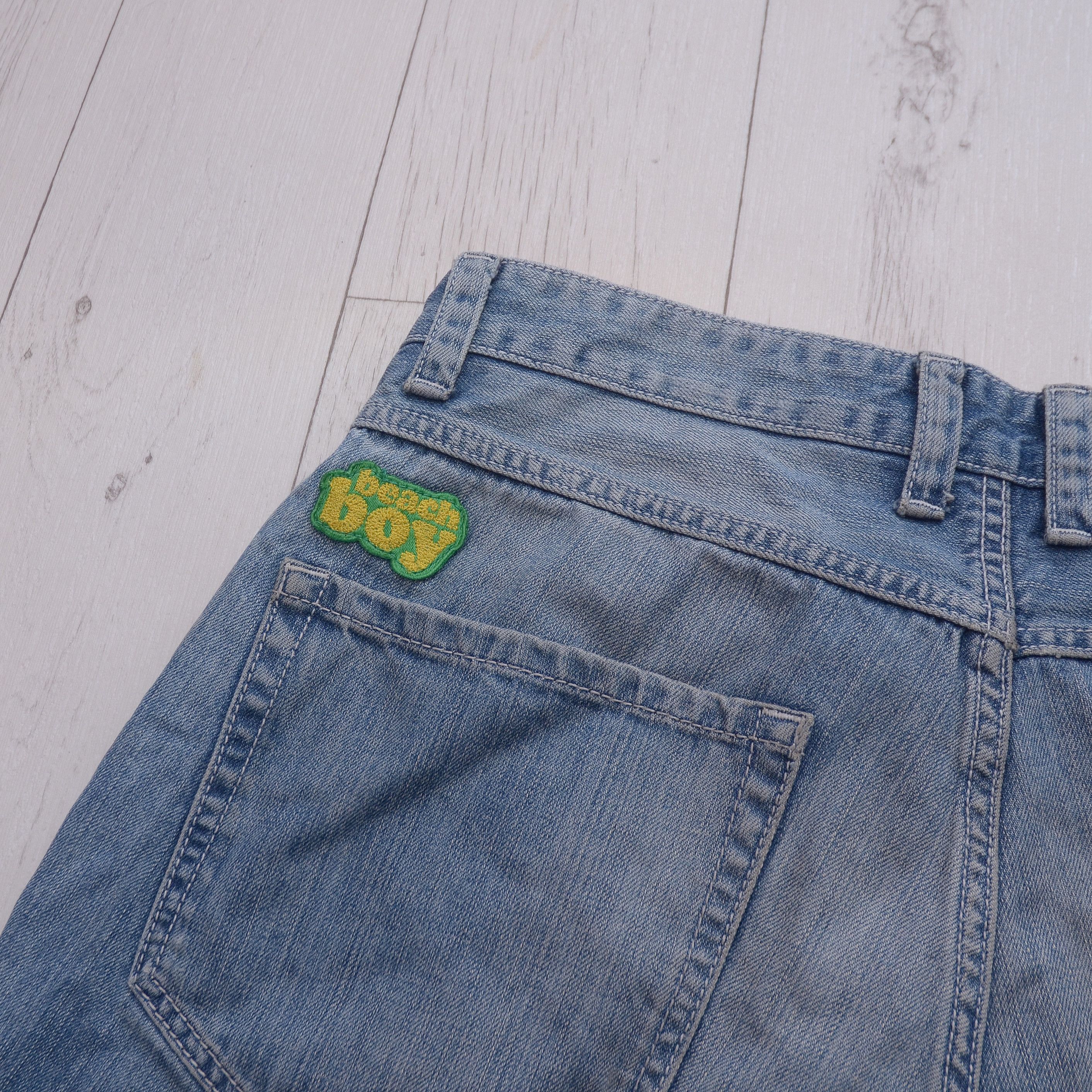 Iceberg Vintage Iceberg Jean Shorts Jorts Surfin POP Patch Logo Size US 33 - 8 Thumbnail