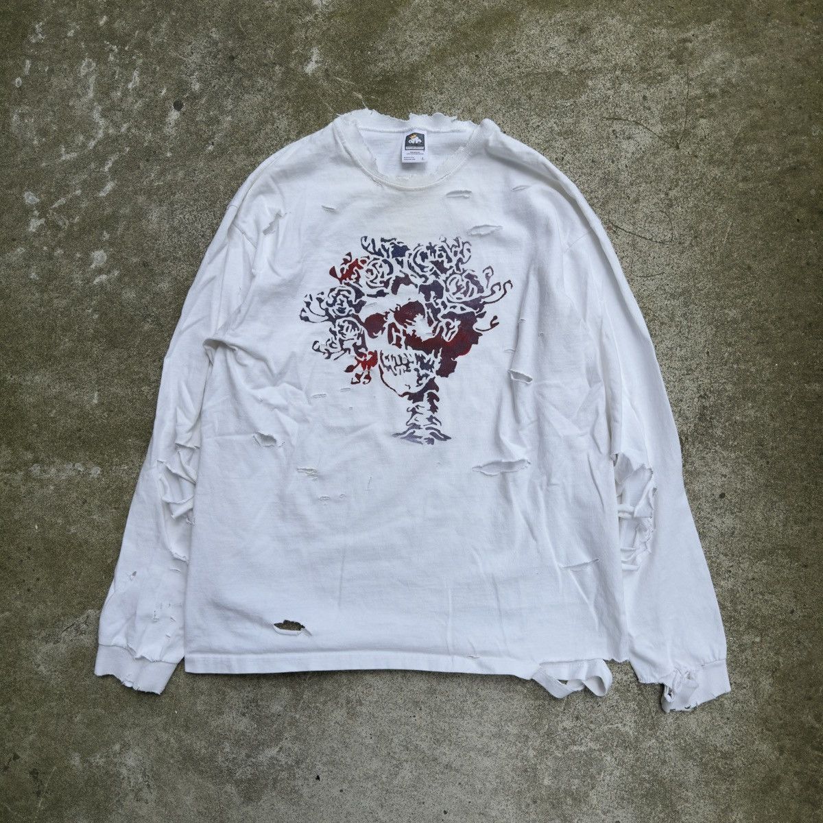 Vintage Grateful Dead Skull Thrashed Distressed Longsleeve Tee Size US L / EU 52-54 / 3 - 1 Thumbnail