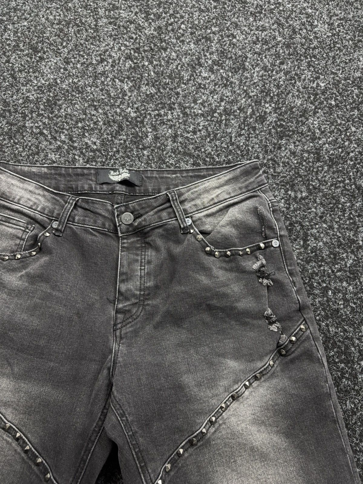 Le Grande Bleu (L.G.B.) Opium 00s Punk Rock Rebel Distressed Studded Biker Jeans Size US 31 - 8 Thumbnail