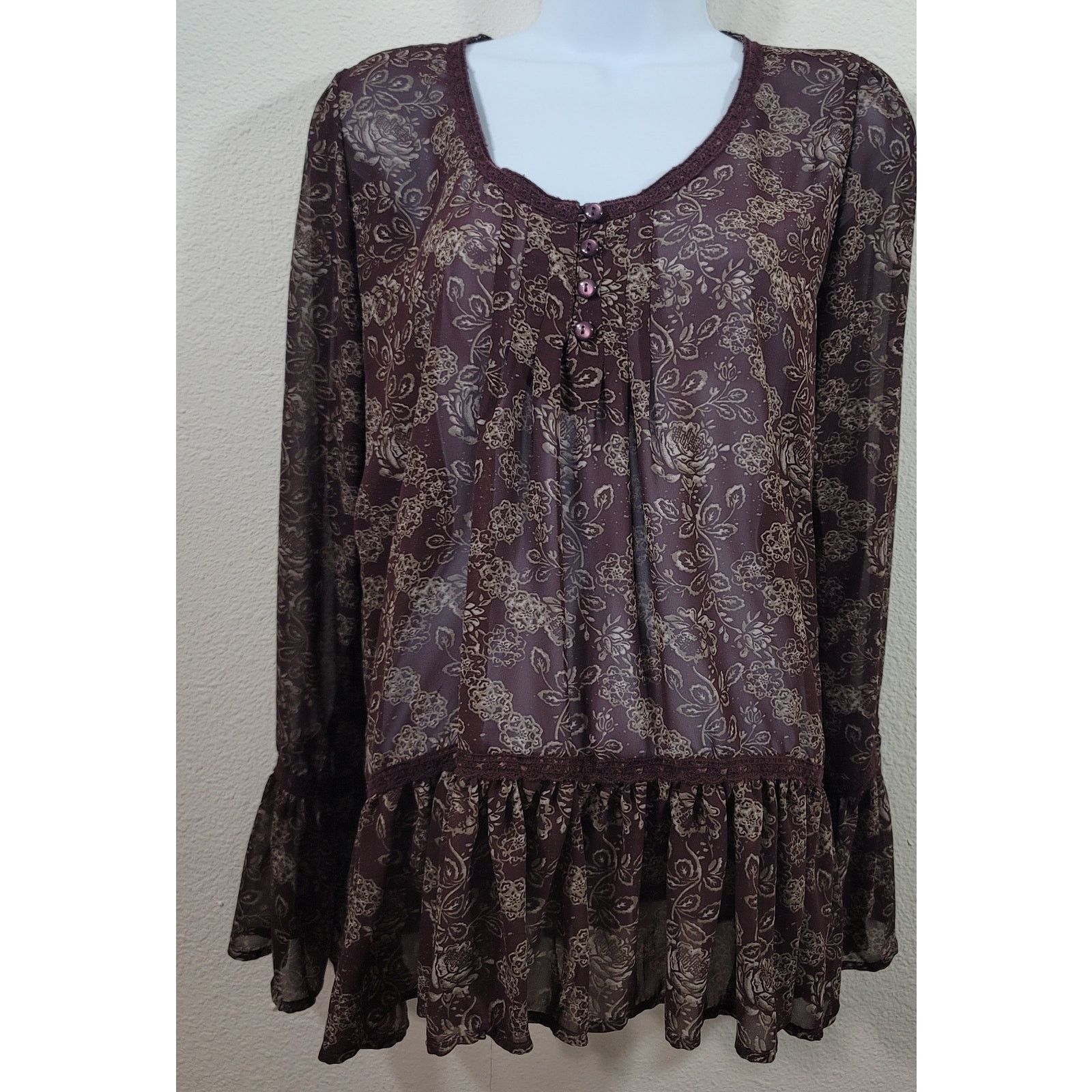 Other Charming Charlie Brown Floral Peplum Sheer Top Medium Size M / US 6-8 / IT 42-44 - 1 Thumbnail