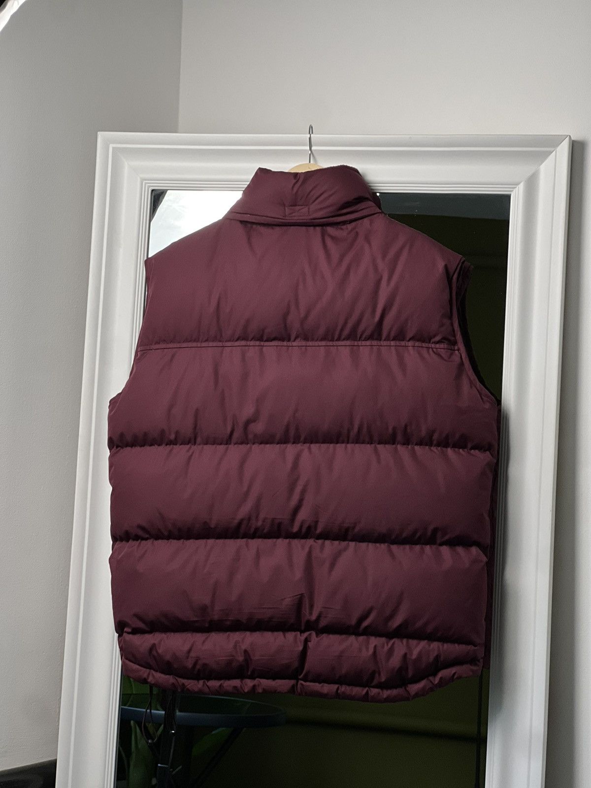 Nike Nike Vintage Burgundy Down Puffer Vest Men’s L Size US L / EU 52-54 / 3 - 23 Thumbnail