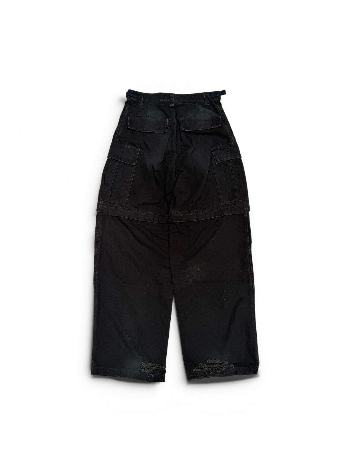 Balenciaga Balenciaga Large Black Ripstop Destroyed Cargo Pants Size US 27 - 2 Thumbnail