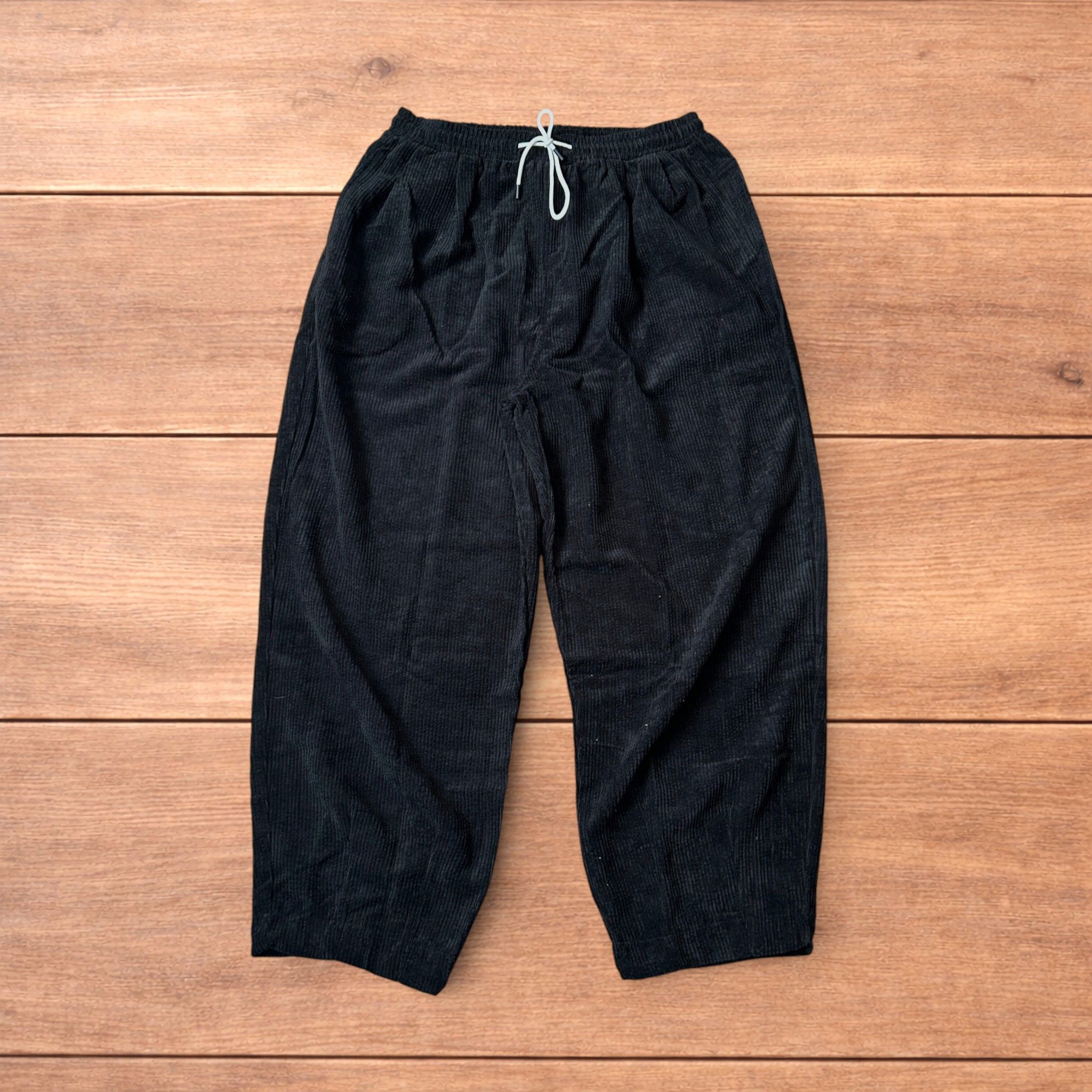 Japanese Brand Super baggy wide leg skater corduroy trousers in black. Size US 36 / EU 52 - 1 Thumbnail