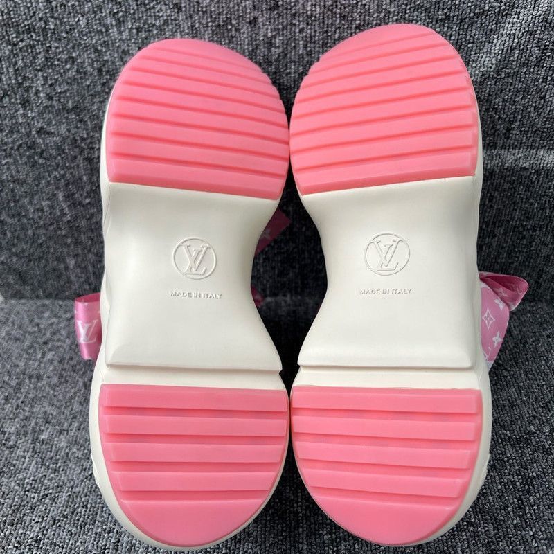 Louis Vuitton Louis Vuitton Archlight 1. Size US 7 / IT 37 - 4 Thumbnail