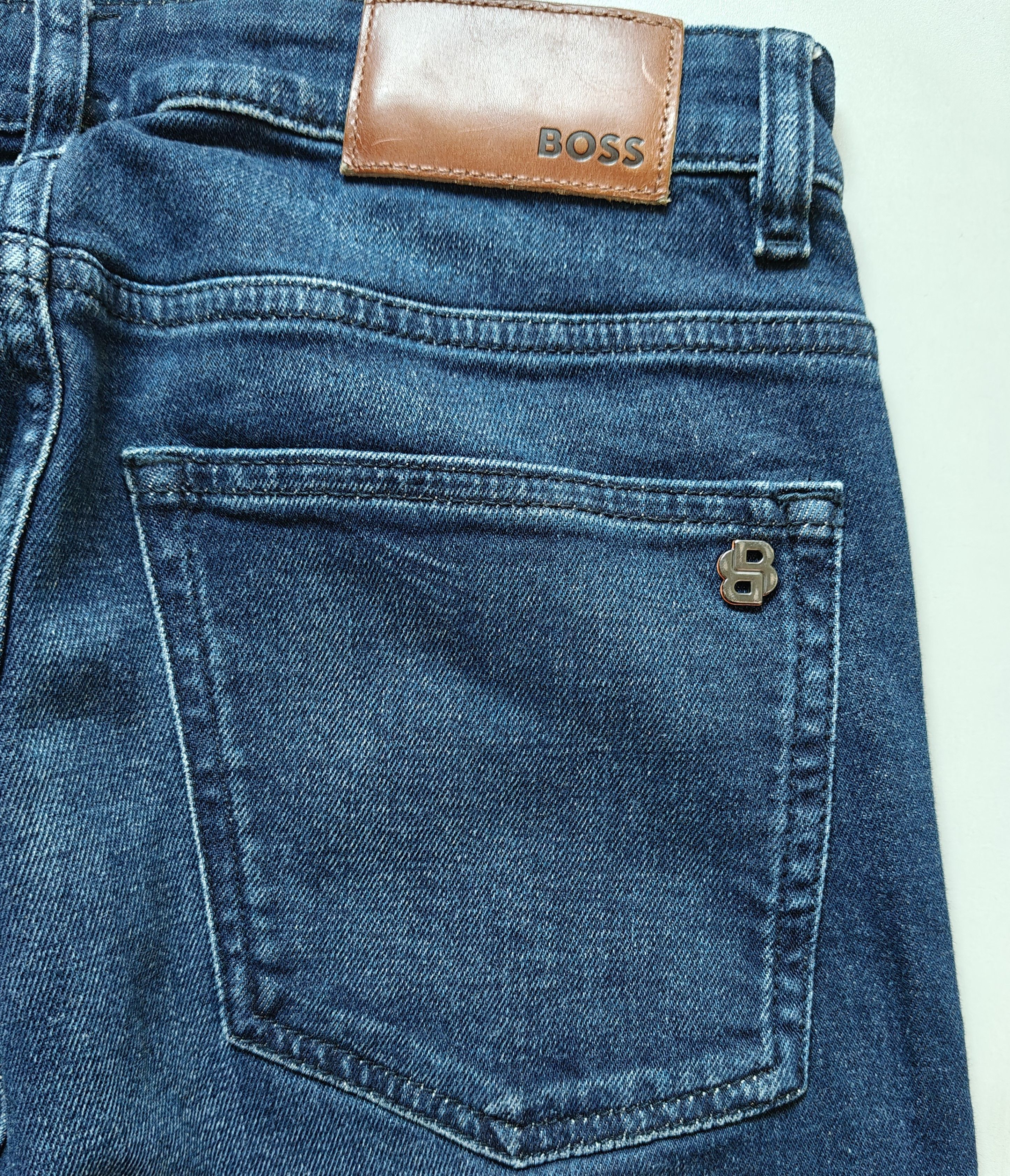 Hugo Boss HUGO BOSS DELAWARE slim fit Jeans Free Shipping T/6076 Size US 30 / EU 46 - 6 Thumbnail