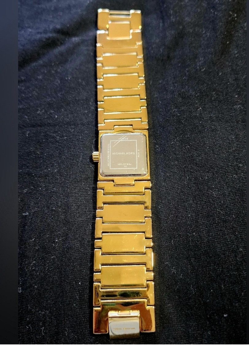 Michael Kors Michael Kors Gold Square Face Watch with Geometric Design Size ONE SIZE - 5 Thumbnail