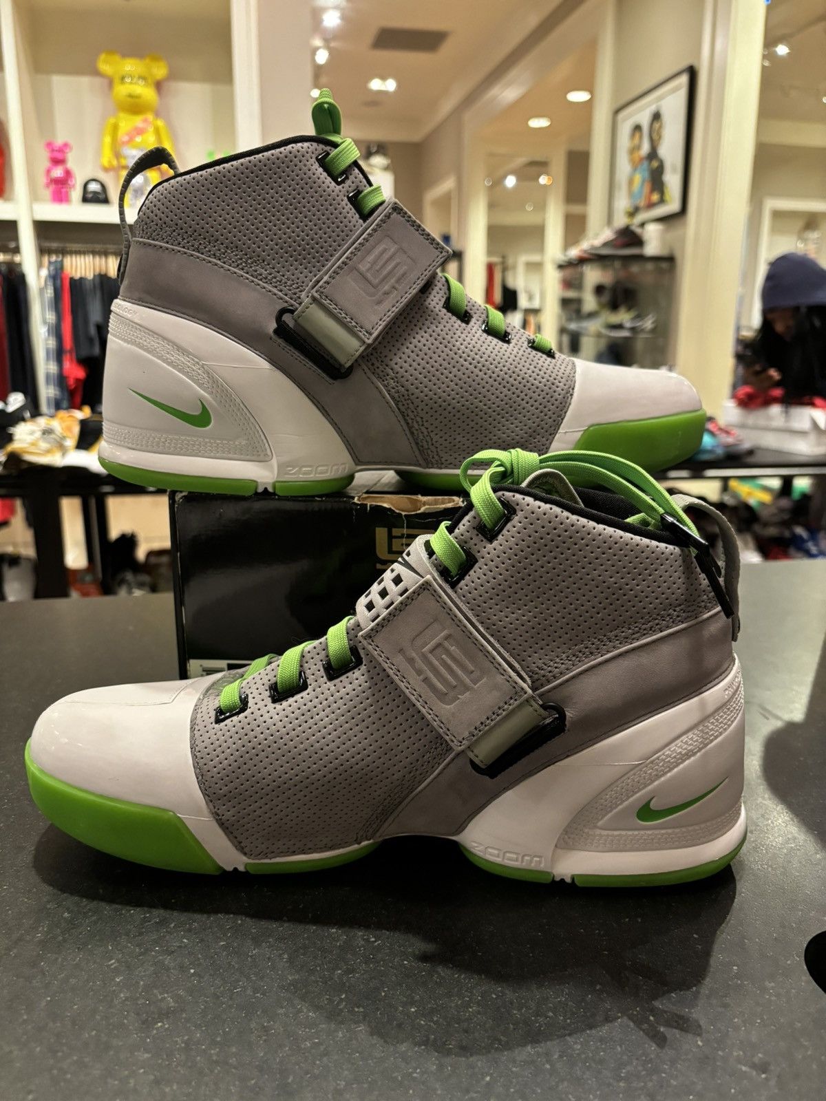 Nike Lebron 5 “Dunkman” Size US 12 / EU 45 - 4 Thumbnail