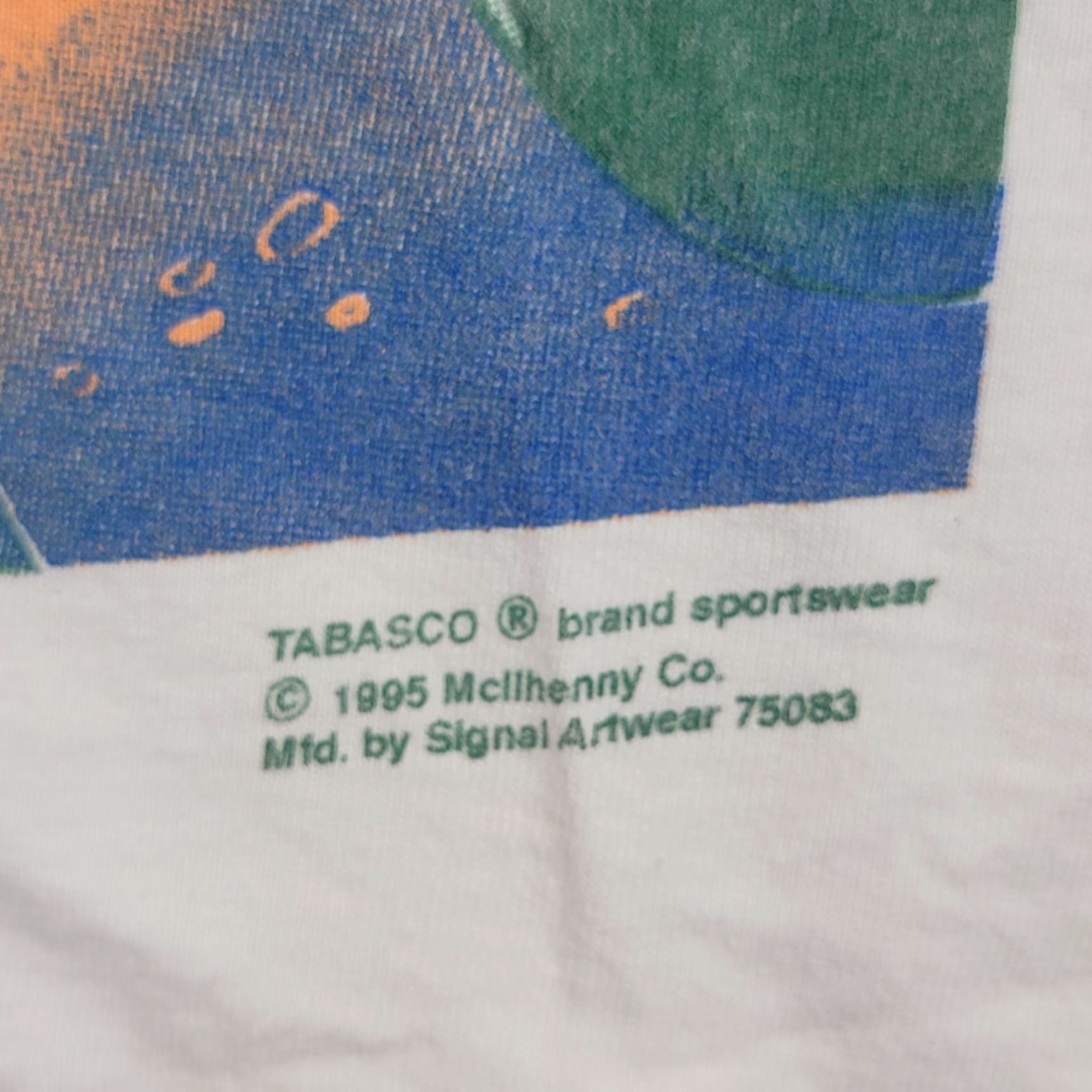 Vintage VINTAGE Tabasco Pepper Sauce 90s 1995 art T-Shirt XL White Signal Artwear Men Short Sleeve Crew Neck Jersey Cotton Single Stitch Art Size US XL / EU 56 / 4 - 3 Thumbnail